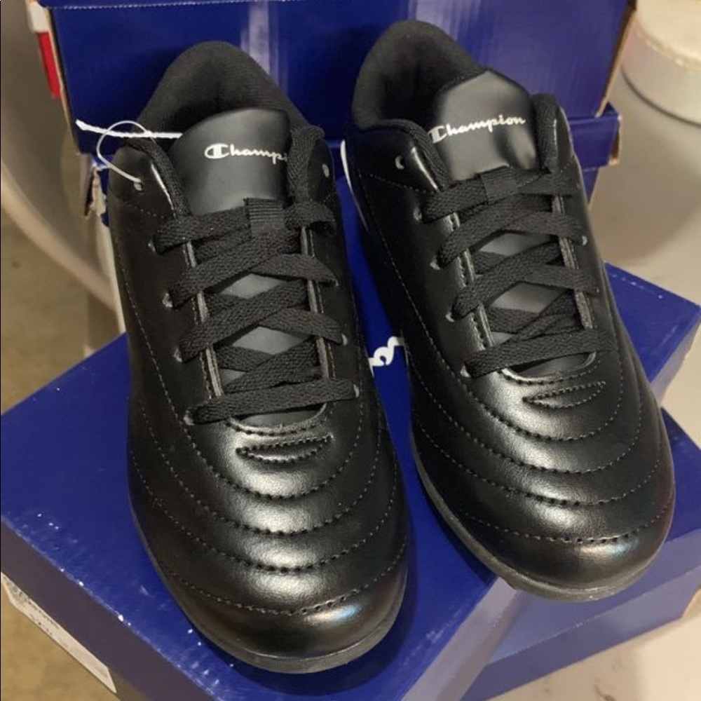 Champion kids cleats